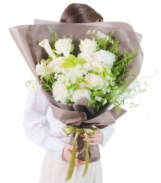 画像1: 和歌山市・有田市限定！シーンを選ばないスタンダードタイプ花束 | 色と価格が選べます (1)