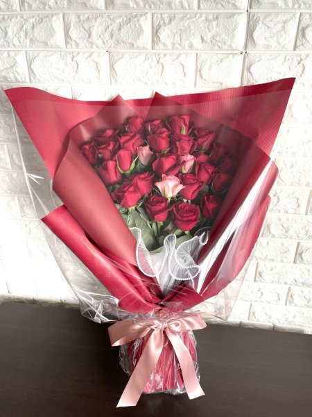 画像1: 2025年12月赤バラ花束 (1)