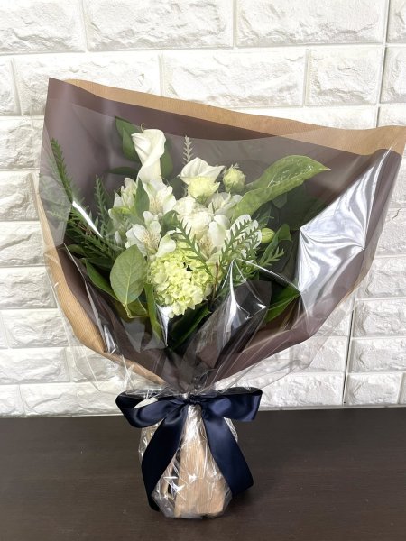 画像1: 2026年3月送別用スタンダード花束 (1)