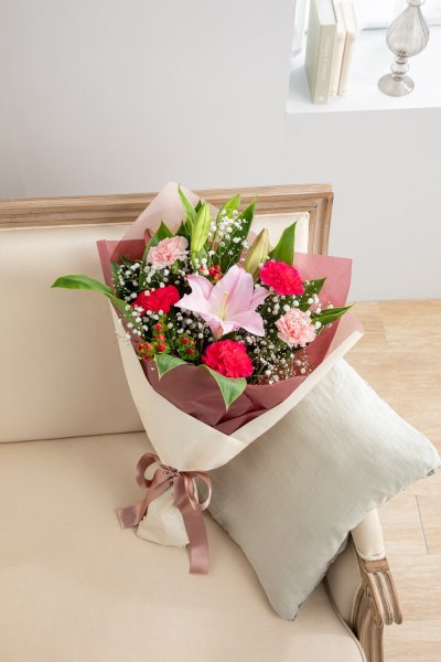 画像1: ピンクユリの花束 (1)